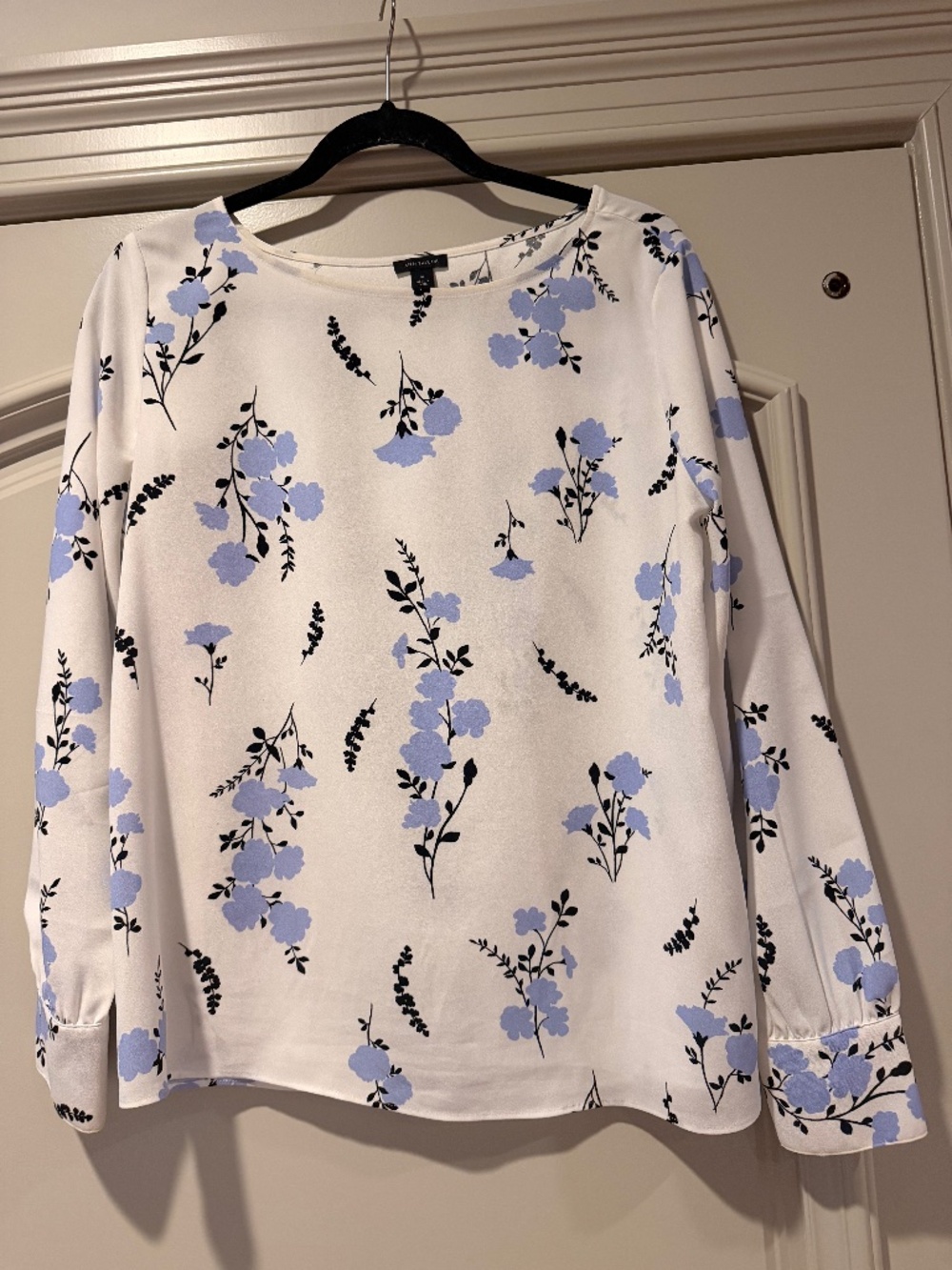Ann Taylor floral blouse